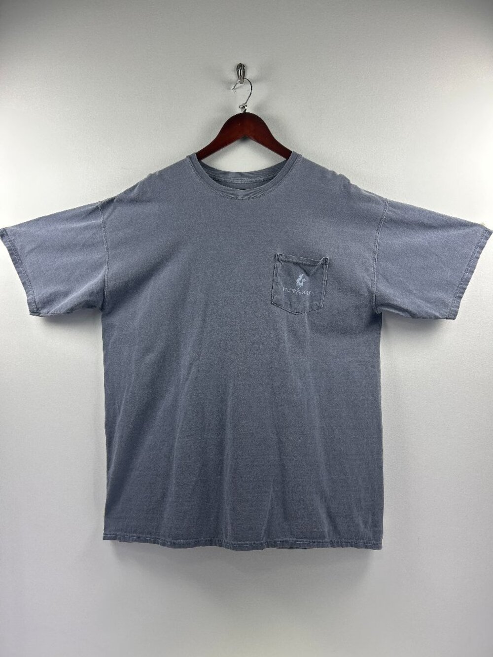 Fripp & Folly Men's XL Pocket Tee Deer Graphic Garment Dyed Blue Gray